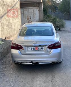 نيسان ألتيما